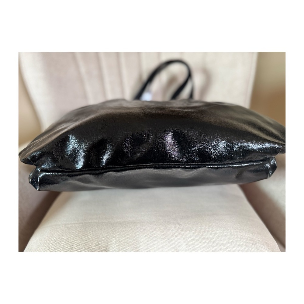 Coach Poppy Daisy Patent Leather Gloss Shoulder Bag - Picture 3 of 8
